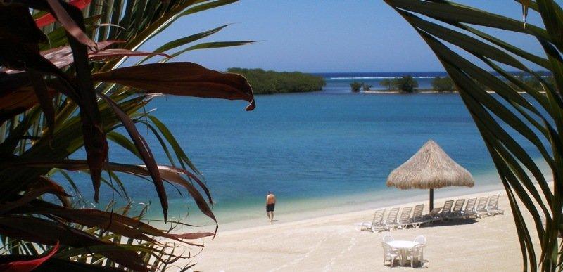 Turquoise Bay Dive & Beach Resort Juticalpa  Exterior photo