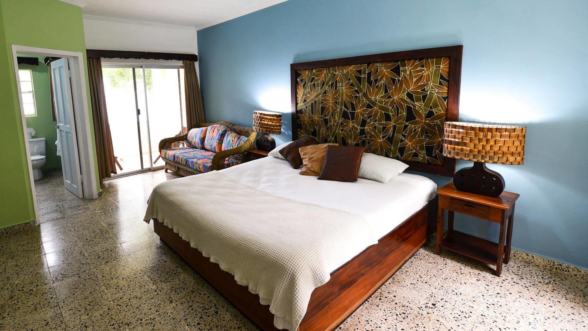 Turquoise Bay Dive & Beach Resort Juticalpa  Exterior photo
